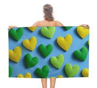 Serviette de plage en microfibre anti-sable avec cœurs verts et jaunes sur une serviette de plage bleue - Grande serviette de douche multi-usages absorbante pour salle de bain et piscine - 130 x 80 cm