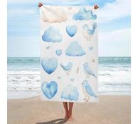 Serviette de plage en microfibre anti-sable avec motifs nuages et cœurs bleus, motif nuages, bleu clair, 130 x 80 cm