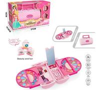 Set de maquillage dans une valise
