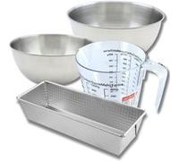 Set pâtisserie avec moule à cake acier 30 cm, 2 bols à mixer, verre mesureur et spatule Zenker