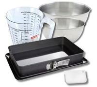 Set pâtisserie avec moule rectangulaire de 42 x 29 cm en acier émaillé, 2 bols à mixer, verre mesureur et spatule Zenker