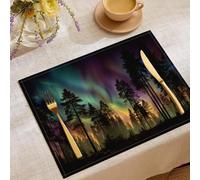 Sets de Table Rectangulaires Lavables et Antidérapants, 4 Pièces Résistantes à la Chaleur, Protège-Table en Coton et linPaysages naturels Aurore boréale enveloppe la forêt Vert