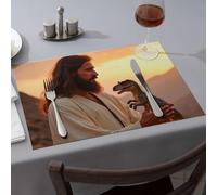 Sets de table « Une personne tient un petit jouet dinosaure contre un coucher de soleil » - Sets de table d'été faciles à nettoyer (1 pièce)