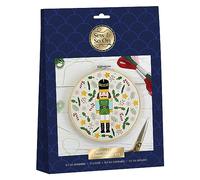 Sew & So On Kit de broderie et de couture - Casse-noisette, comprend tous les accessoires de bricolage nécessaires, idéal pour les adultes et les enfants plus âgés, fait un excellent cadeau