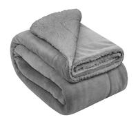 Beautissu Alina XXL Plaid Canape Grande Taille Sherpa 220x240 Gris Clair/Gris Clair - Doux Couverture Chaude pour l’Hiver Plaid Polaire Canapé Gros Couvre-Sofa avec Aspect de Fourrure d'agneau