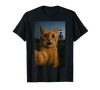 Shocked Cat Selfie Alien on The Back Funny for Boys Girls T-Shirt