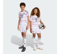 Short extérieur FC Bayern 25/26 Enfants White 7-8A