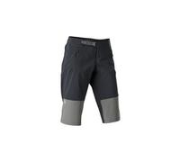 Short femme fox defend noir
