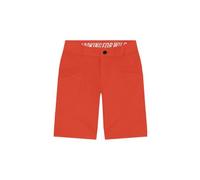 Short looking for wild cilaos rouge