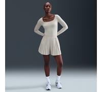 Short plissé ample à taille haute Dri-FIT Nike 24.7 PerfectStretch pour femme Light Orewood Brown/Light Iron Ore XXL (FR 54-56)