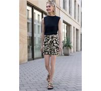 Short taille haute avec ceinture