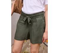Short taille moyenne, coupe ample