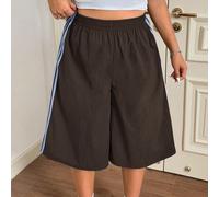 Shorts amples décontractés de couleur marron café pour femmes grandes tailles 0XL,1XL,2XL,3XL,4XLRayéTissu tissé
