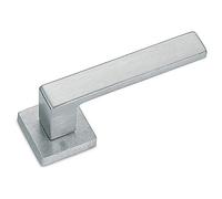 Sicma Poignée Shelby en métal pour porte intérieure, fabriquée en Italie, avec rosette et embout carrés, chrome satiné. Cadre 8 mm.