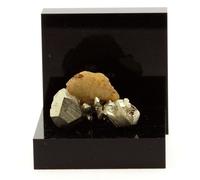 Siderite, Pyrite, Quartz. 30.75 Ct. Mésage Mine, Vizille, France. Rare.