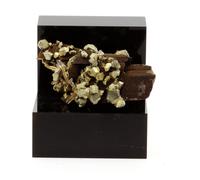 Siderite, Pyrite, Quartz. 302.7 Ct. Mésage Mine, Vizille, France. Rare.