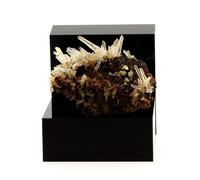 Siderite, Quartz, Pyrite. 253.9 Ct. Mésage Mine, Vizille, France. Rare.