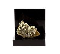 Siderite, Quartz, Pyrite. 69.6 Ct. Mésage Mine, Vizille, France. Rare.
