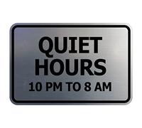 Signs ByLITA Panneau classique encadré « Quiet Hour 22 pm to 8 am » (argent brossé) - Taille moyenne