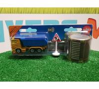 SIK1600 - Camion benne + panneau + route - Siku - Autres