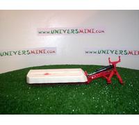 Siku Faucheuse-conditionneuse traînée 2456 Kuhn 1:32 Métal/Plastique Blanc/Rouge attelage standard