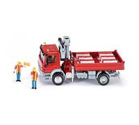 siku 3534, Camion avec zone de chargement et grue, 1:50, Métal/Plastique, Rouge, 2 figurines de jeu et 10 blocs de guidage du trafic inclus