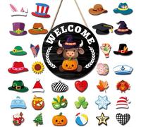 Sileduove Panneau de bienvenue interchangeable en forme de vache des hautes terres, plaque de jardin saisonnière, décoration de porte de ferme, ensemble de 35 pièces avec 17 chapeaux amovibles