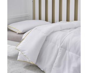 Silentnight Safe Nights Parure de lit de Luxe pour lit bébé - Hypoallergénique 4 Tog - Couette et Oreiller Respirant pour Enfants, Tout-Petits - Hypoallergénique et Lavable en Machine