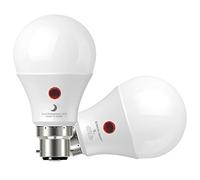 SINCELIGHT Ampoule LED avec double capteur crépusculaire, S'allume et s'éteint automatiquement en fonction de la lumière du jour, pour l'extérieur, 9W, B22 Baïonnette, Neutre Blanc 4000K, 2 Pièces