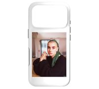 Sinéad O'Connor Rien ne se Compare à la chanteuse de 2 U par AJ Barratt Coque pour iPhone 17 Pro