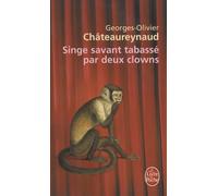 Singe savant tabassé par deux clowns