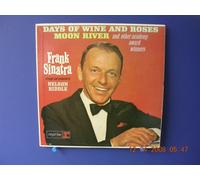 Sings Days Of Wine And Roses, Moon River, And Other Academy Award Winners [Vinyl LP]