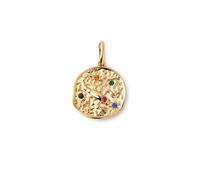 SINGULARU - Charm Organic Colors Zodiaque. Pendentif en laiton avec finition plaqué or 18 kt. Combinable avec collier. Bijoux pour femme. Scorpion