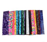 SiSinkal Lot de 25 feuilles de perforation en celluloïd pour médiators personnalisés, 0,50/0,73/0,90 mm d'épaisseur, 12 couleurs, 15,3 x 4 cm