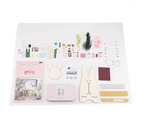 SIXRUN Boîte Miniature Faite à la Main pour Maison de Poupée, Thème Bon Vieux Temps, Maison de Poupée pour Décoration de la, Cadeau, Couleur Bois 5,63 X 6,46 X 1,02 Pouces (Coin de Rue Heureux)