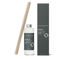 Skandinavisk Skog Recharge pour diffuseur de Parfum Forest avec 8 roseaux, durée de Vie + 3 Mois Notes : Aiguilles de pin et Pommes de Sapin, sève de Bouleau et muguet 200 ML