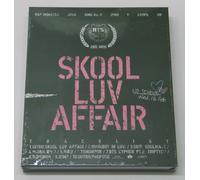 Skool Luv Affair (2e mini-album) CD + livre photo + Photocard avec jeu supplémentaire de Photocards