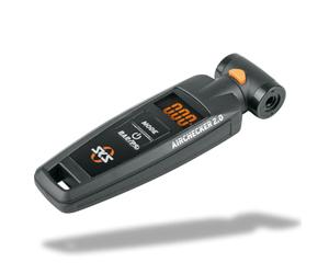 SKS Germany AIRCHECKER (AV/SV) 2ème génération de testeur d'air comprimé pour vélos (précision de Mesure, raccord de Valve: AV&SV, Affichage numérique, écran éclairé), Noir Taille Unique