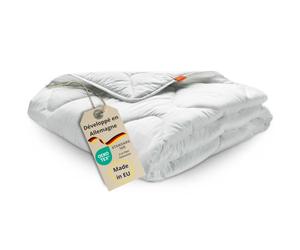 sleepling 194106 Couette Toute l'année Moyenne (Remplissage 1.650 GR.), 100% Microfibre, 220 x 240 cm, Blanc