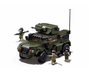 Sluban Typhoon VDVS, Véhicule Militaire avec Figurines, Kit de Construction 1/35, 17,9 cm, Rouge et Or