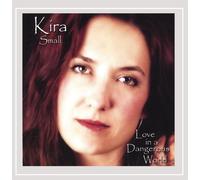 Small Kira - L'amour dans un monde dangereux