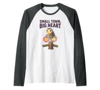Small Town, Big Heart Bee Honey Humour Town Vibes Pride Commu Manche Raglan