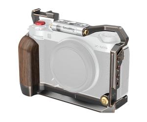 SMALLRIG Cage « Retro » pour FUJIFILM X-M5, avec Poignée en Bois Intégrée et Plaque de Fixation Rapide pour Arca, avec Pare-Brise/Cache-Accessoire/Bouton de Déclenchement de l'obturateur - 4892