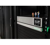 Smart-UPS SRT 2200VA RM - Onduleur (montable sur rack / externe) - CA 220/230/240 V - 1.98 kW - 2200 VA - RS-232 - connecteurs de sortie : 8 - PFC -