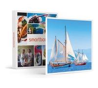 Coffret Cadeau SMARTBOX - 3h30 de croisière au soleil couchant vers les îles du Frioul pour 2- Sport & Aventure G