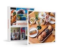 Coffret Cadeau SMARTBOX - Assortiment de délices sucrés ou salés de l'univers Apéritif cocktail de la Maison Lenôtre- Gastronomie G