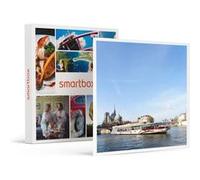 SMARTBOX - Coffret Cadeau Découverte de Paris lors d’un dîner croisière Excellence sur la Seine pour 2 adultes-Gastronomie G