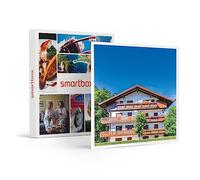 Smartbox - Coffret Cadeau - Escapade de Deux Jours en Duo en hôtel 2 ou 3 étoiles - 1 Nuit avec Petit-déjeuner pour 2 Personnes