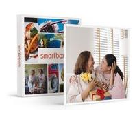 SMARTBOX - Coffret Cadeau Séjour Premium avec activité spa ou sensations fortes pour maman-Multi-thèmes