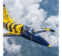 SMARTBOX - Vol spectaculaire de 25 minutes dans un avion de chasse L-39 Albatros en Lettonie - Coffret Cadeau Sport & Aventure G